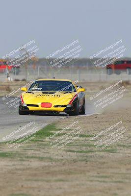 media/Oct-25-2025-CalClub SCCA (Sat) [[34c778dfbe]]/Group 3/Qualifying/